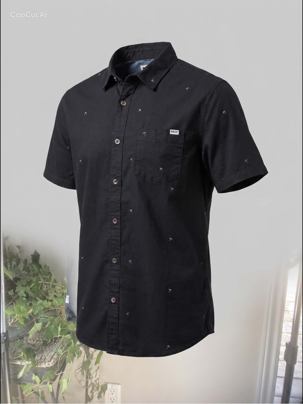 Reef Men's Black Short-Sleeve Button-Down Shirt with Subtle Print